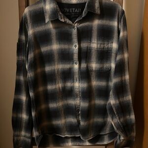 Dovetail women’s flannel work shirt size medium